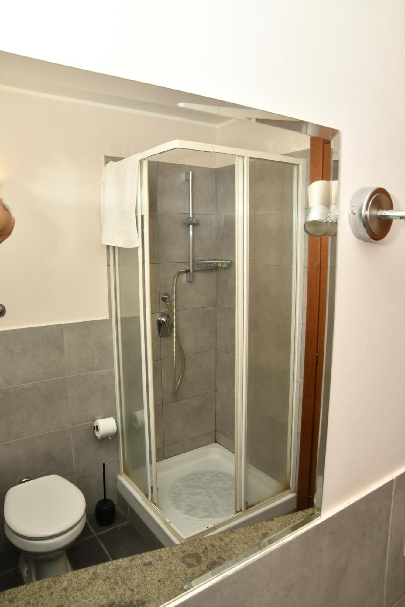 Roma18 Apartment Luaran gambar
