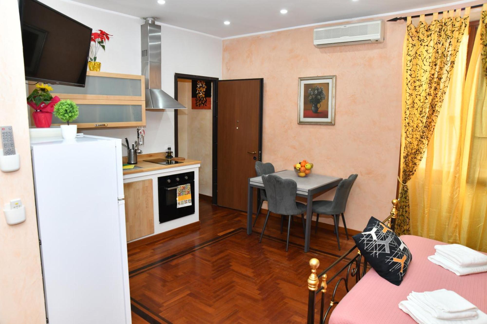 Roma18 Apartment Luaran gambar